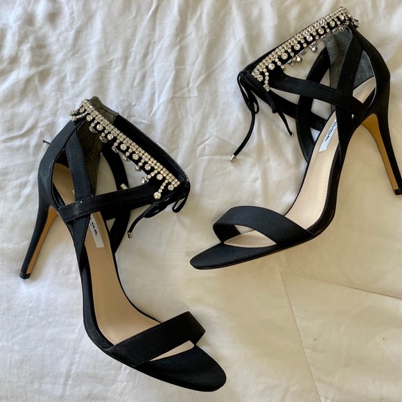 Nina Black Crystal Embellished Collina Sandals 10 - Picture 6 of 6